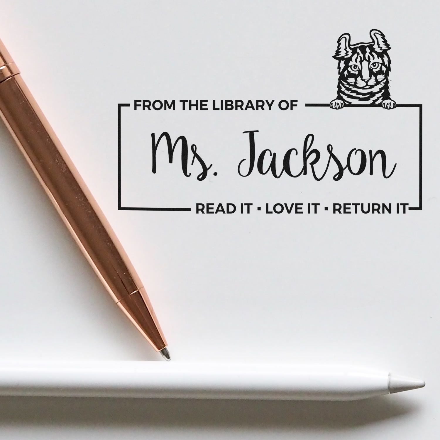 Customized Book Ownership Tools Stamp with Highlander Cat - Engineer Seal Stamps