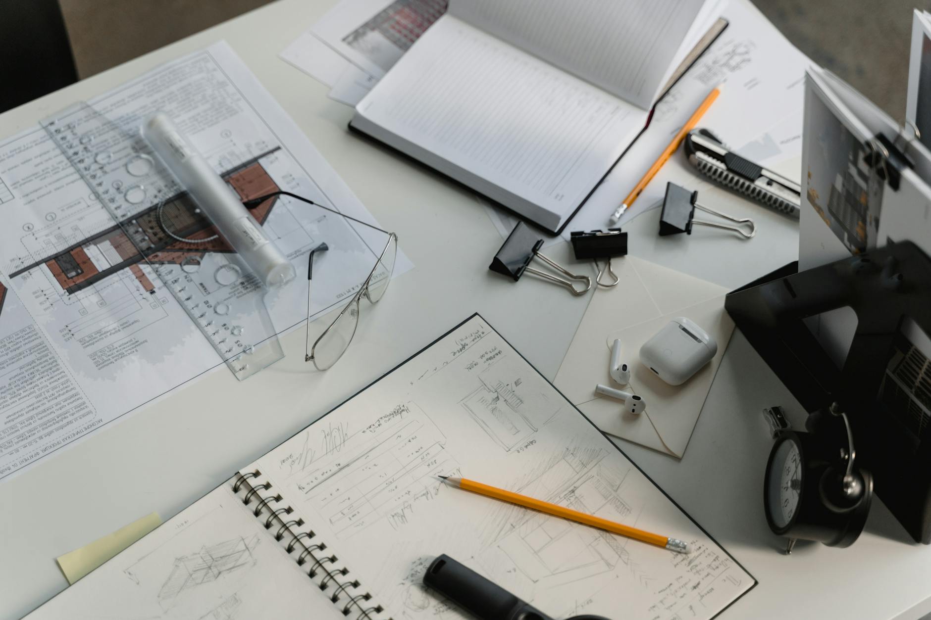Crafting Magic: Embossing Tools for Stationery You’ll Adore
