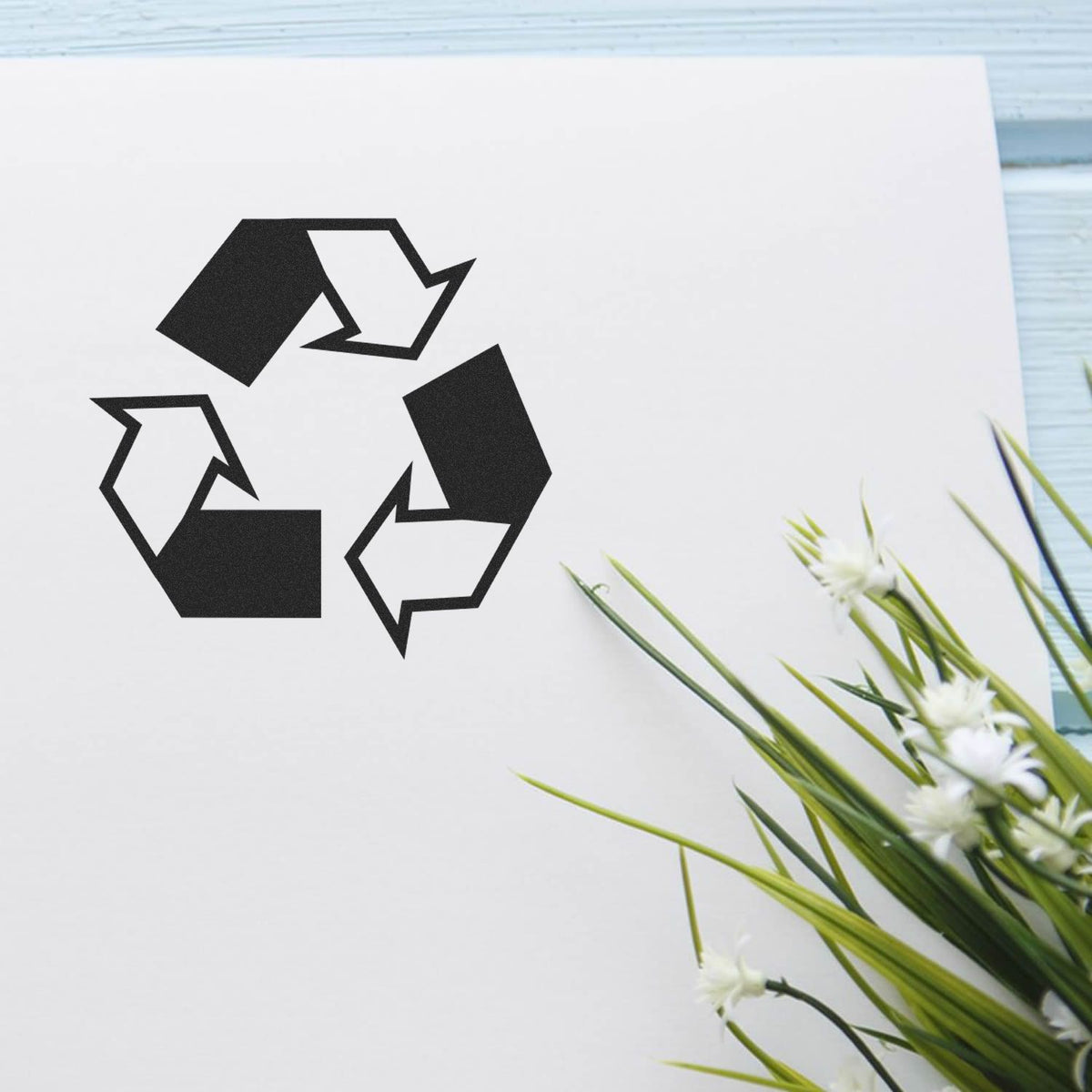 Round Recycle Rubber Stamp Lifestyle Photo